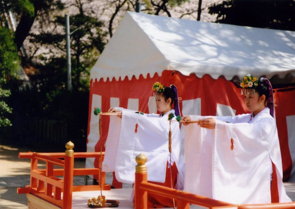 桜粥のおふるまいも！見所満載のスサノヲ祭